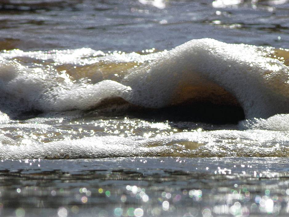 image022