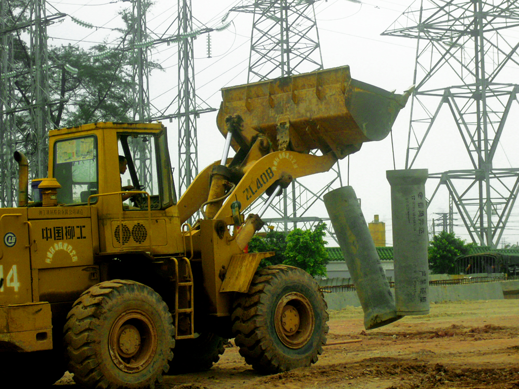 05 building 06