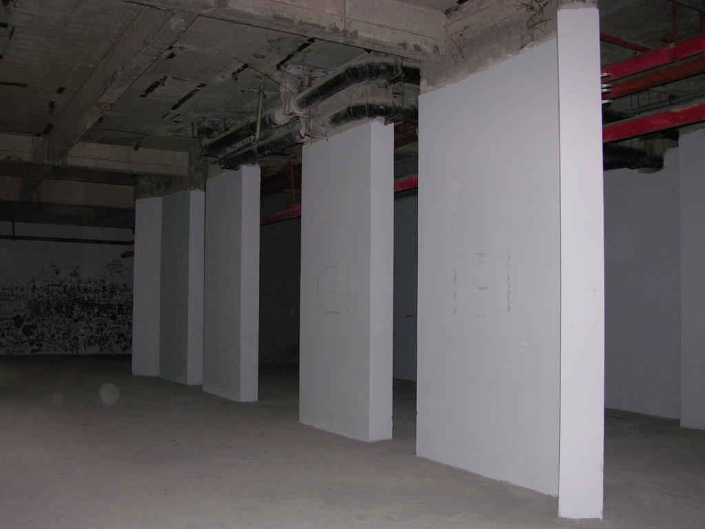 08 space 04