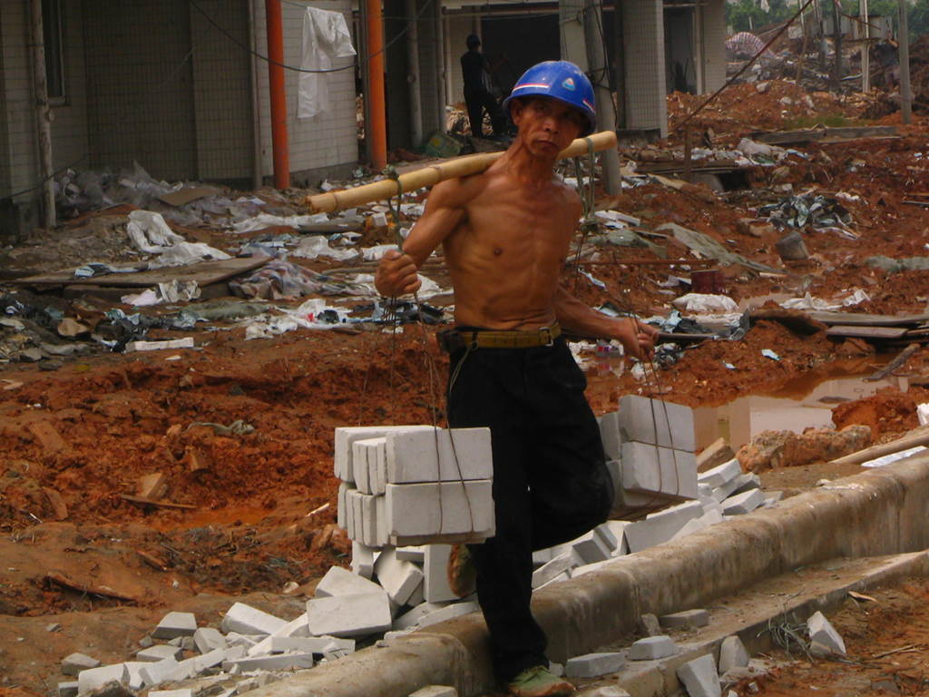 08 worker 03
