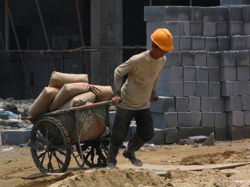 09 worker 06