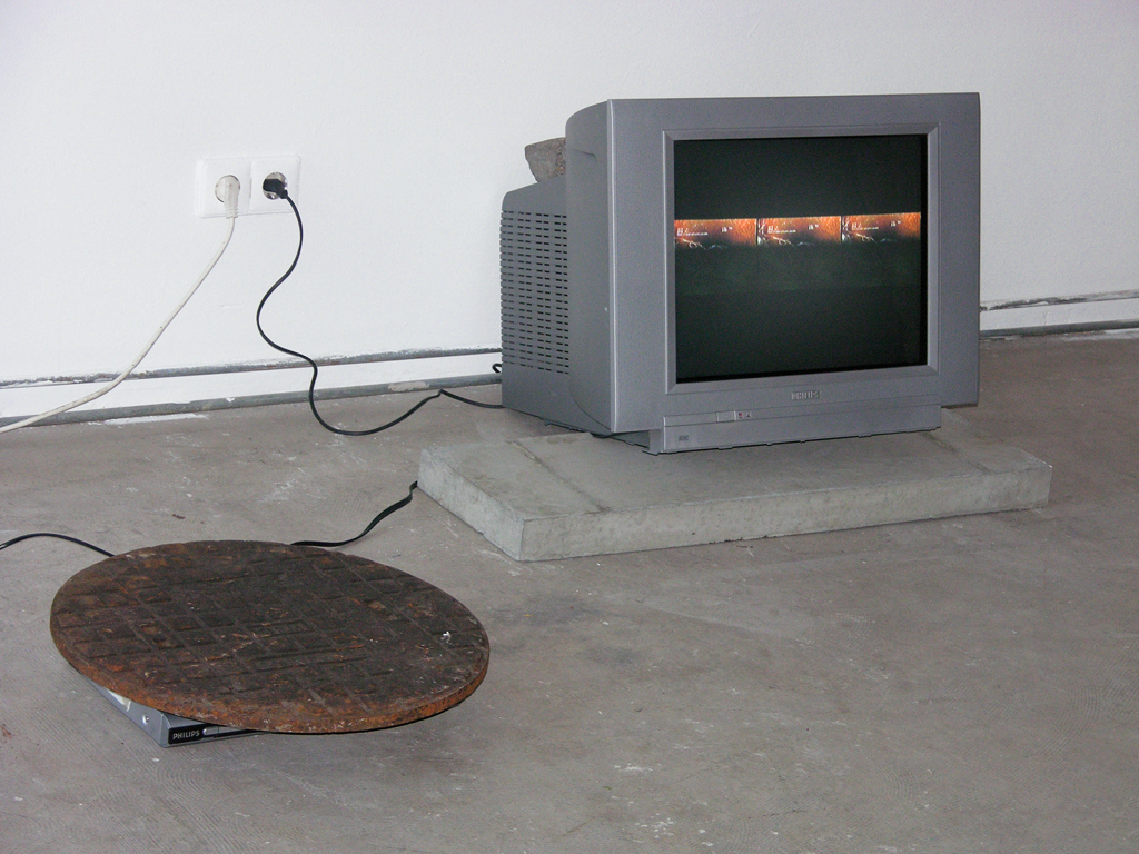 video installation 02